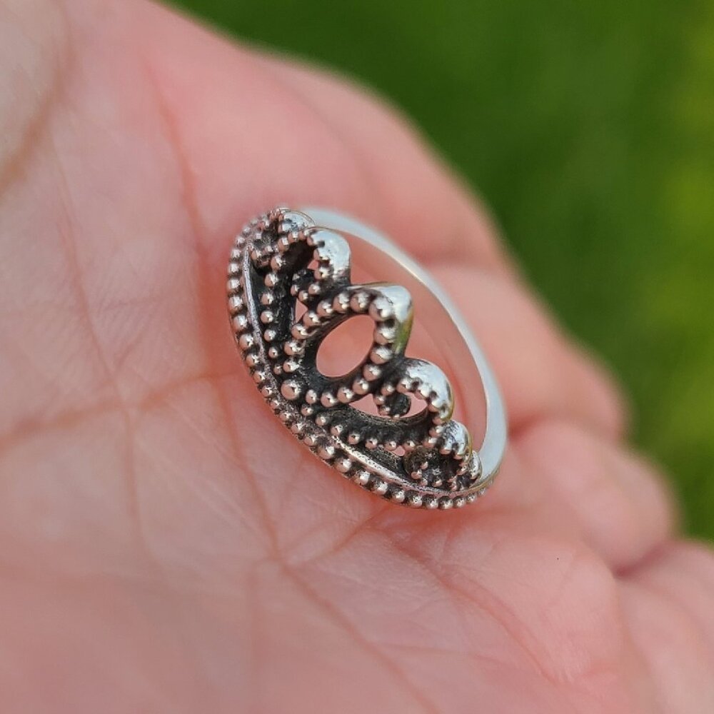 James Avery Retired Tiara Crown Ring Size 5